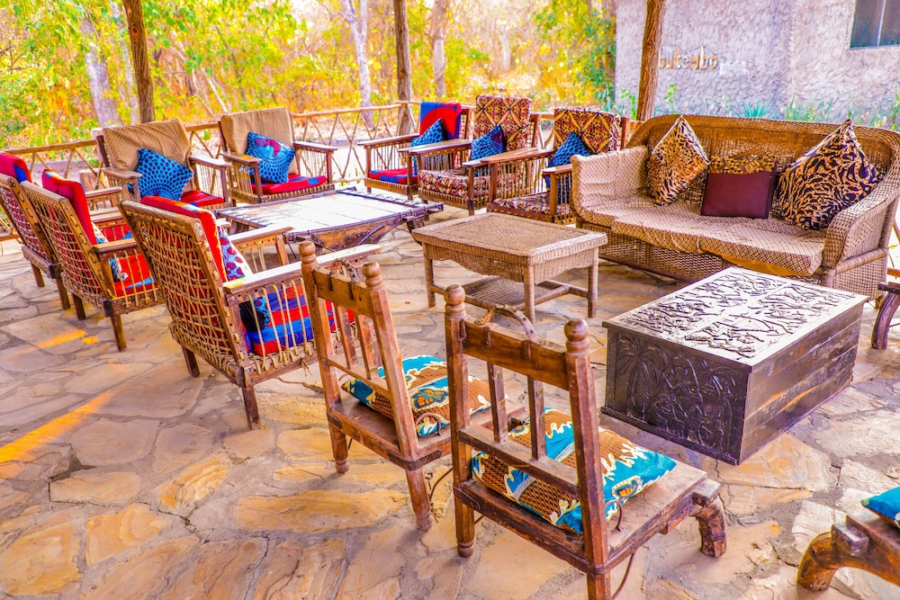 Selous Butembo Tented Lodge Lotus