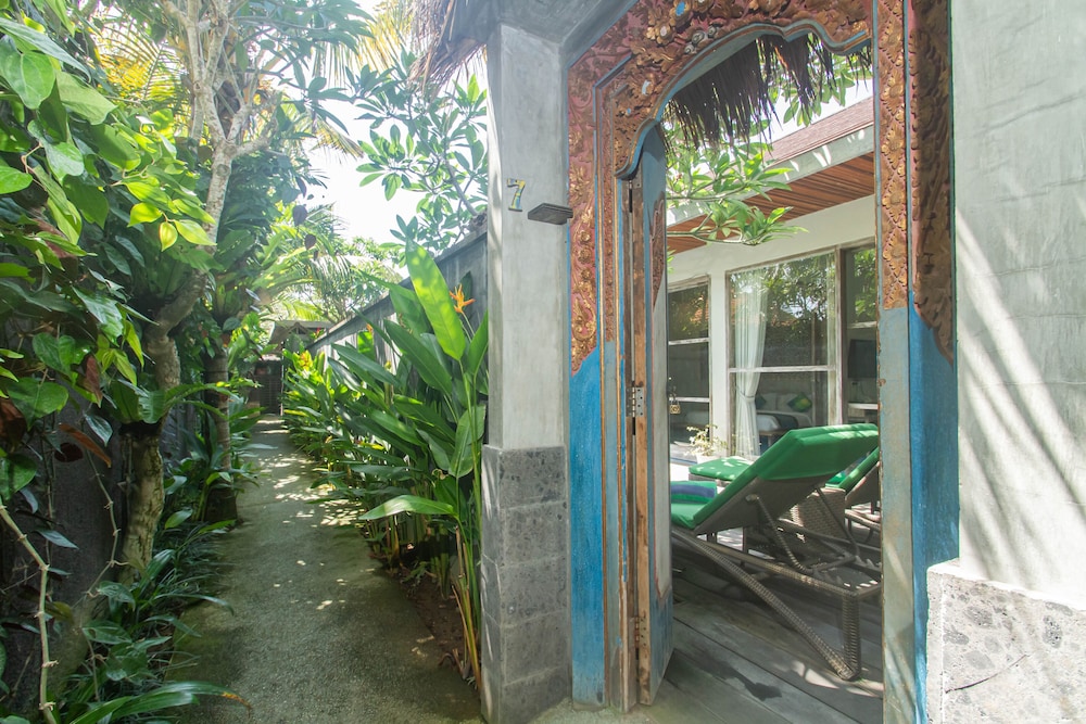 Sari Dana Villas