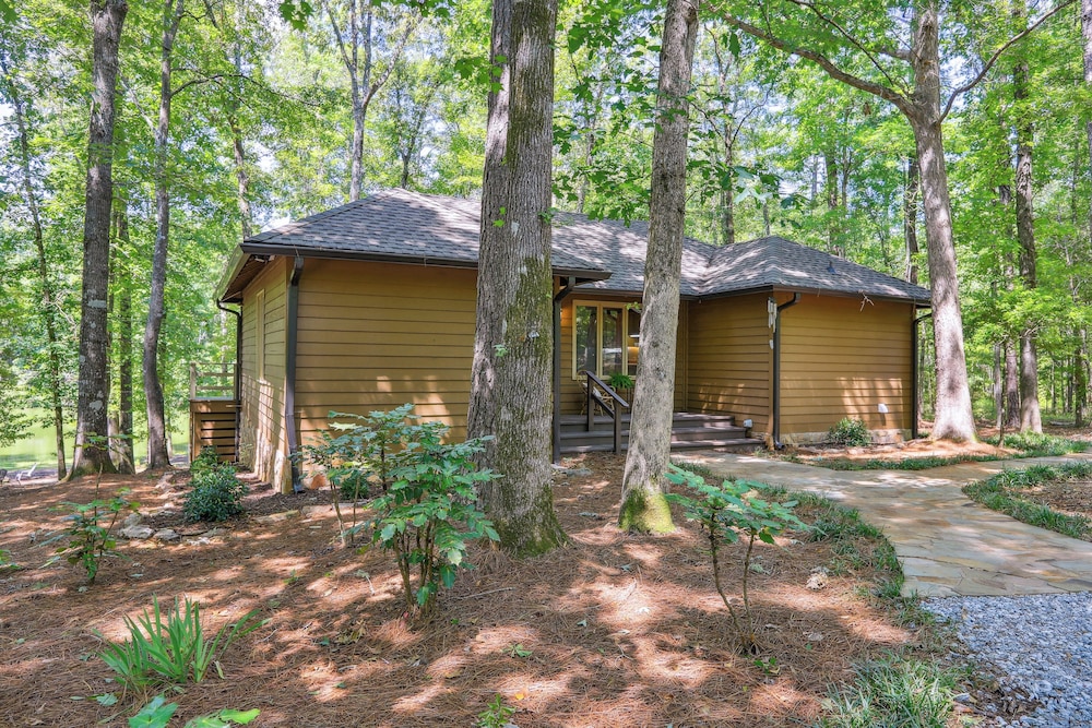Lakefront Hamilton Cabin w/ Dock & Fire Pit! view 2