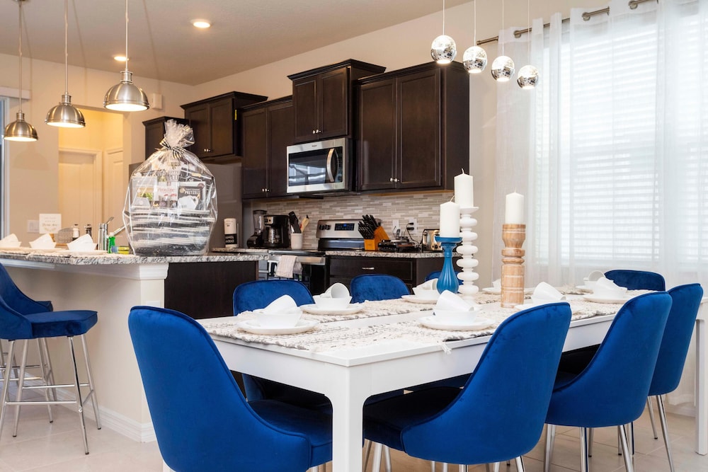 3312 LW 5-br Luxury Villa With Pool Disney Delight
