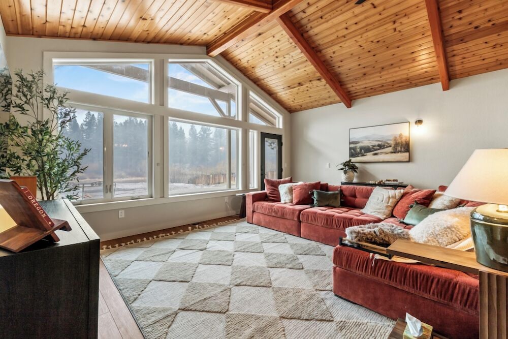 Chiloquin Ridge River Retreat