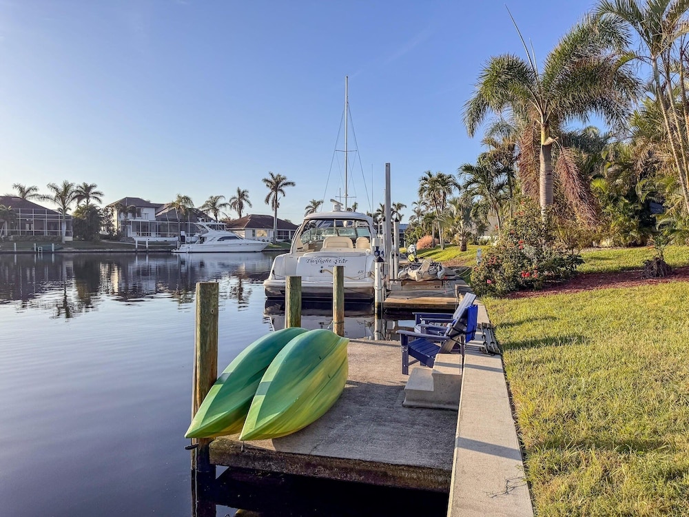 Punta Gorda 3-Bedroom Canalfront Vacation Home with Dock 3 Home