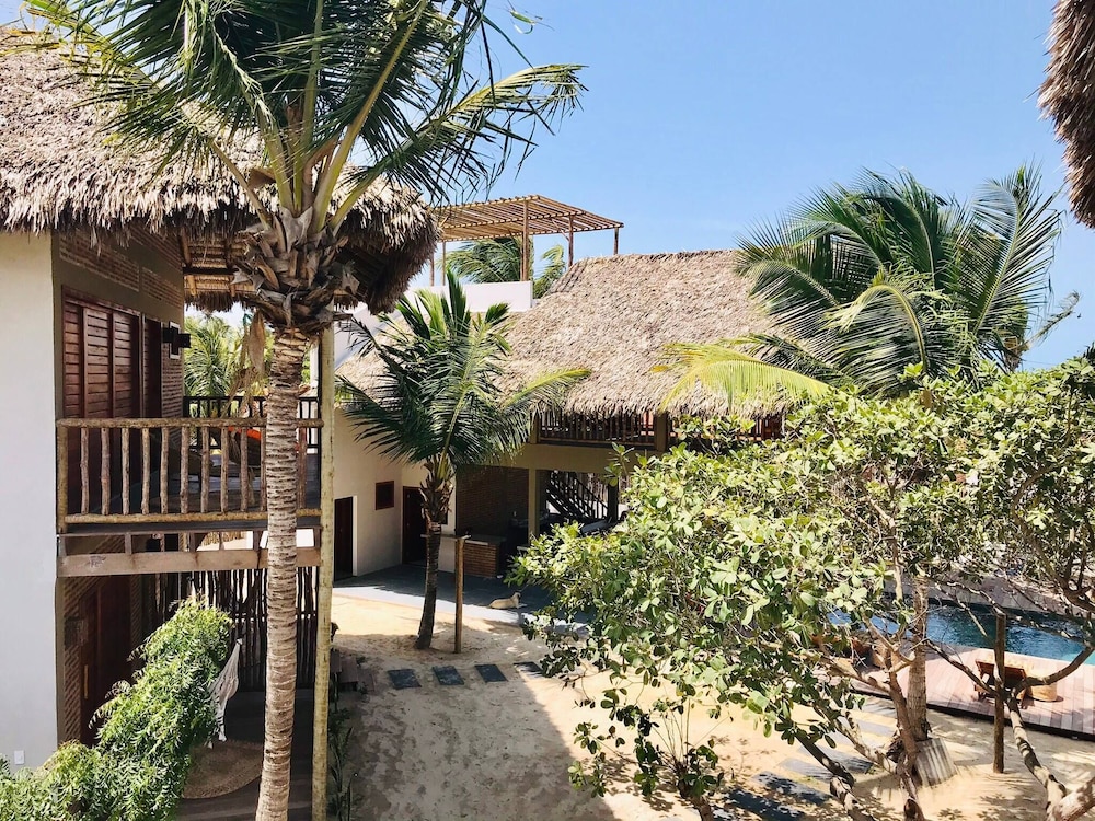 Unusual Accommodation With Pool not far From the Beach - by Feelluxuryholidays