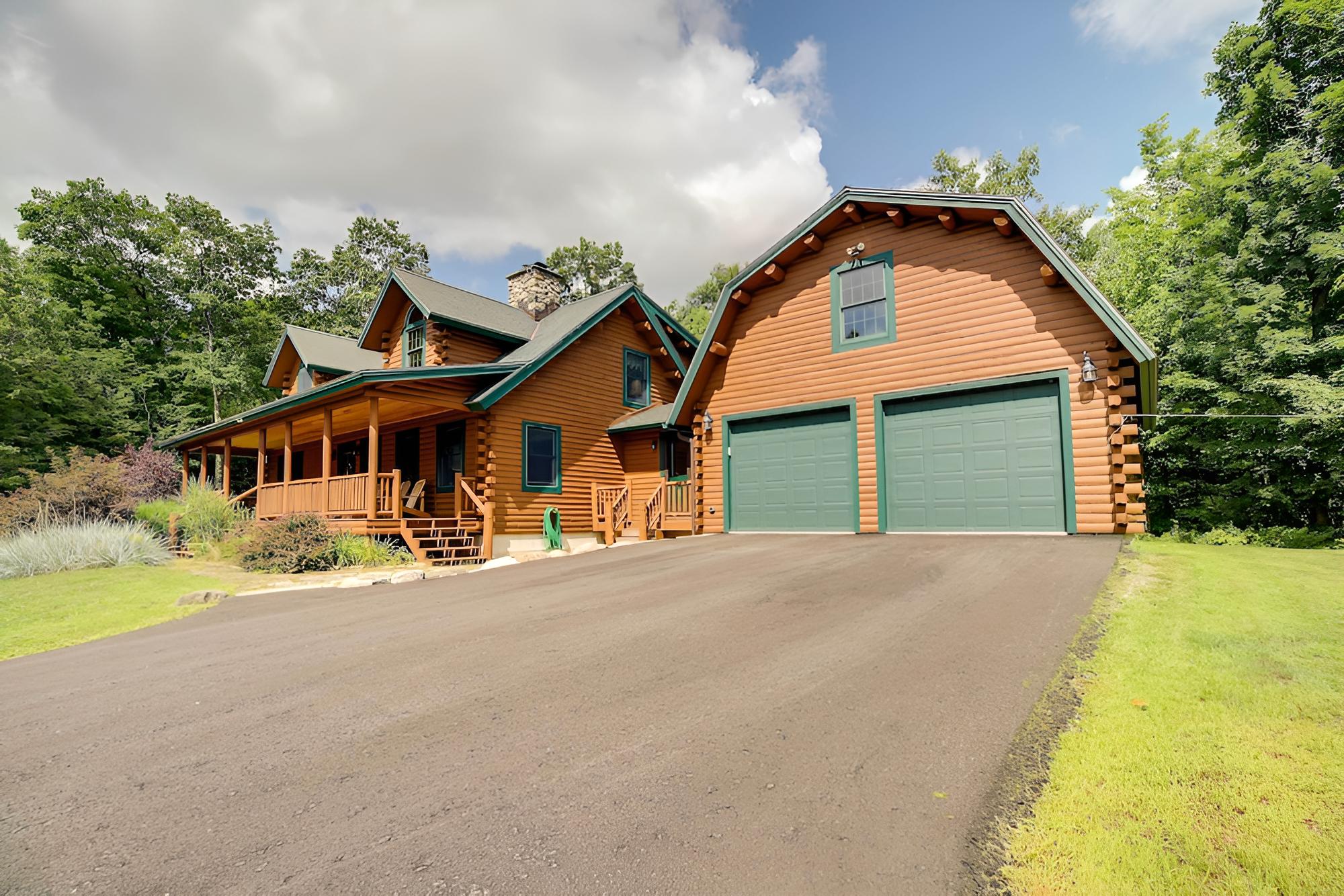 Stellar Wilmington House on 20 Wooded ADK Acres! view 3