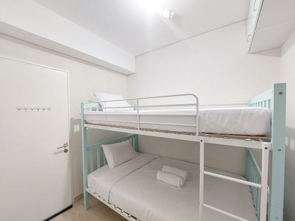 Comfort And Homey 2Br At Podomoro City Deli Medan Apartment