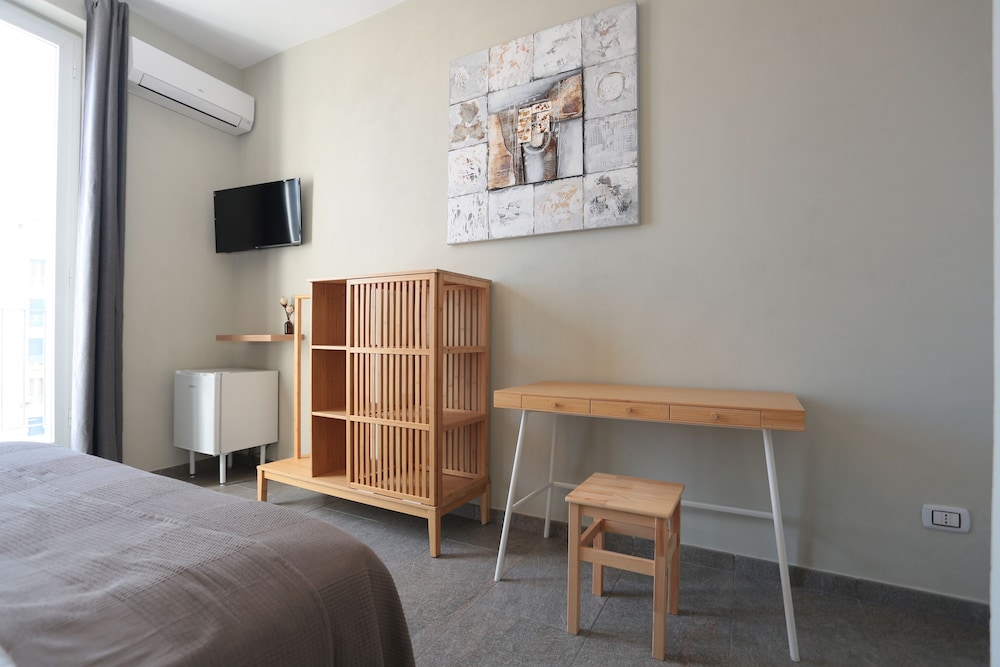 OIKIA AUTOMATIC ROOMS