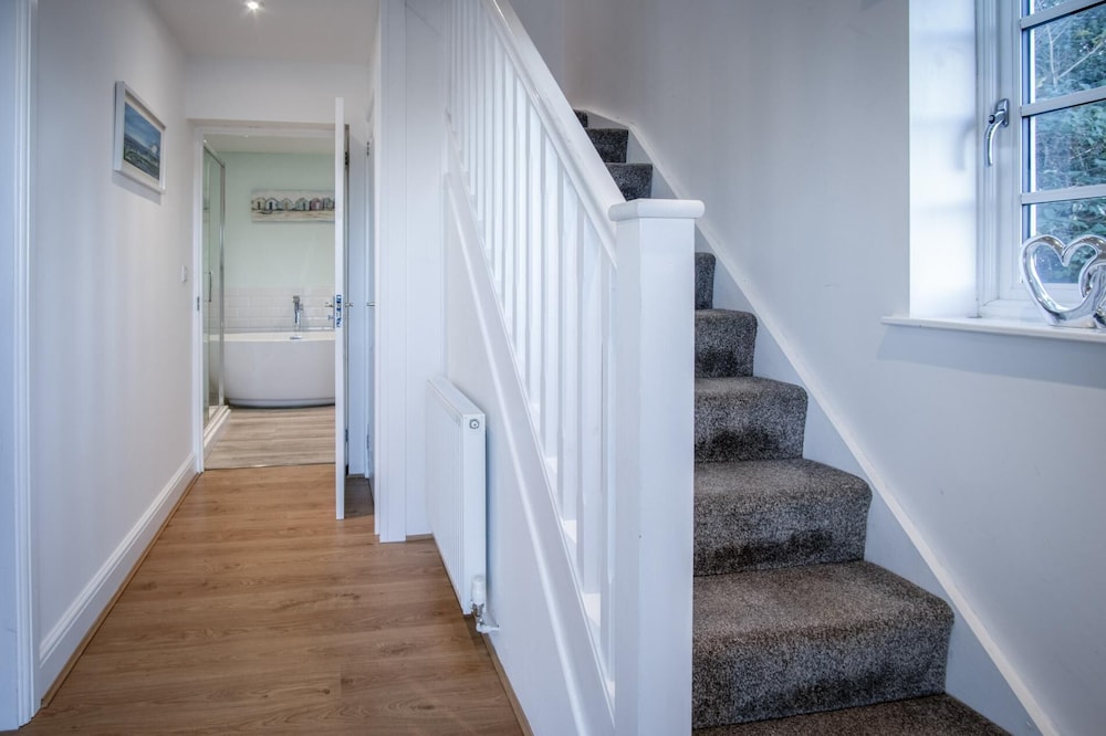 Caldey View Cottage - 1 Bedroom - Penally