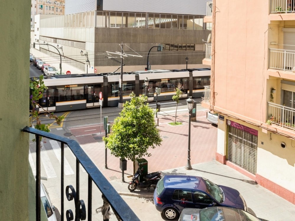 Comfortable Apartment Next to the Marina de Valenc
