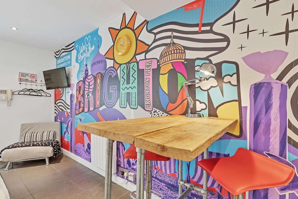 Artist Studio | By My Getaways