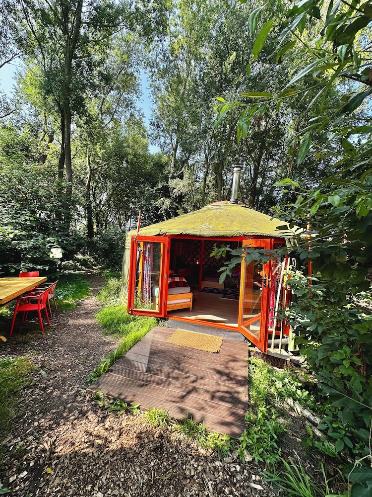 Camping De Helleborus
