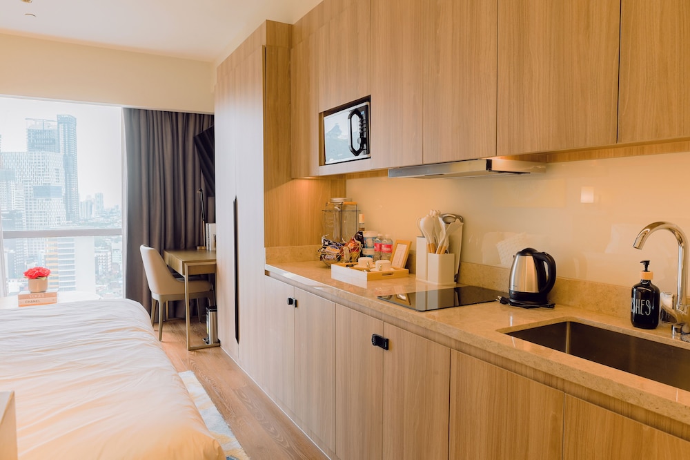 Hotel Residences at Acqua