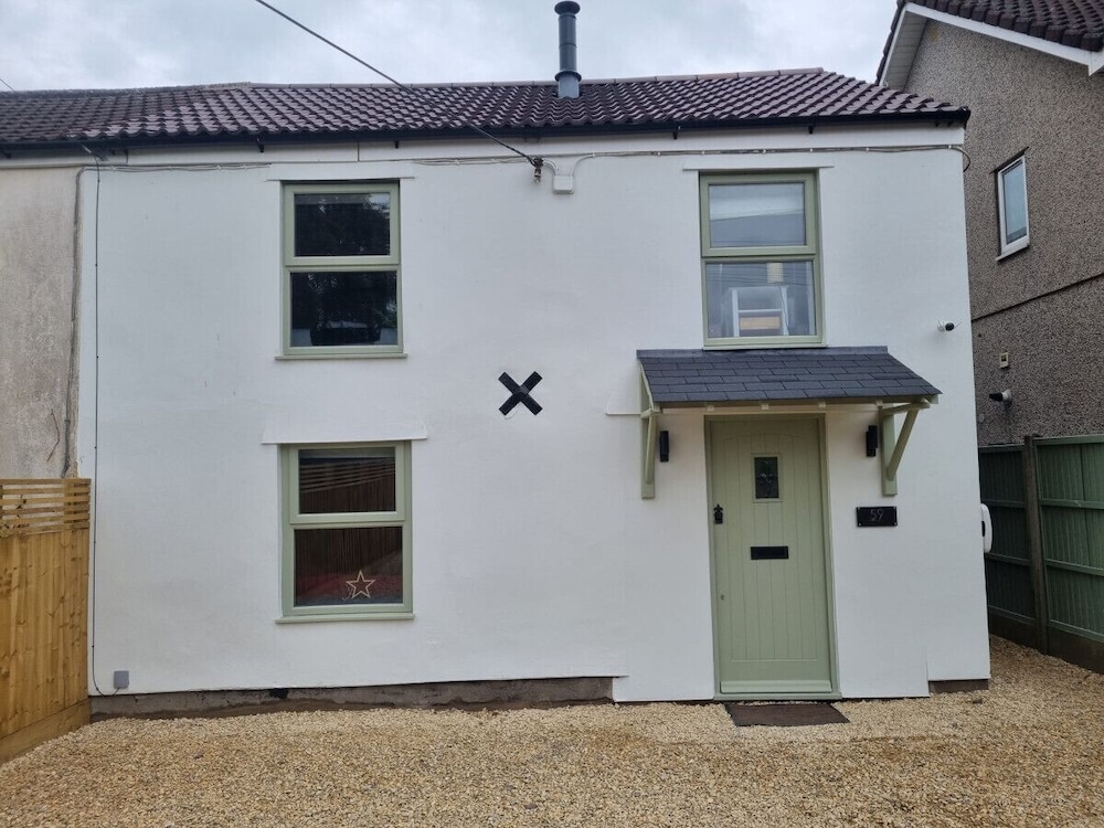 Wave Cottage Bristol