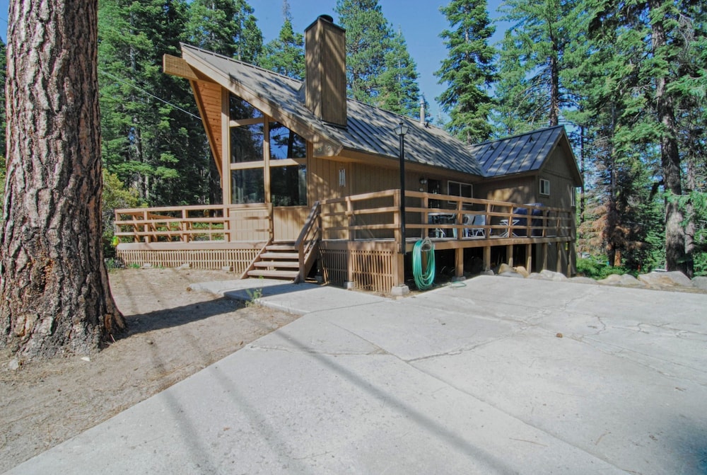 Rim Drive Lookout