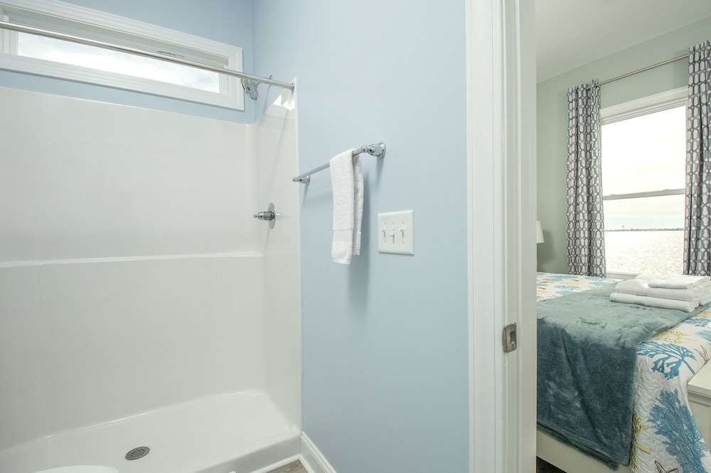 Straits Serenity 3 Bedroom Home by RedAwning view 2