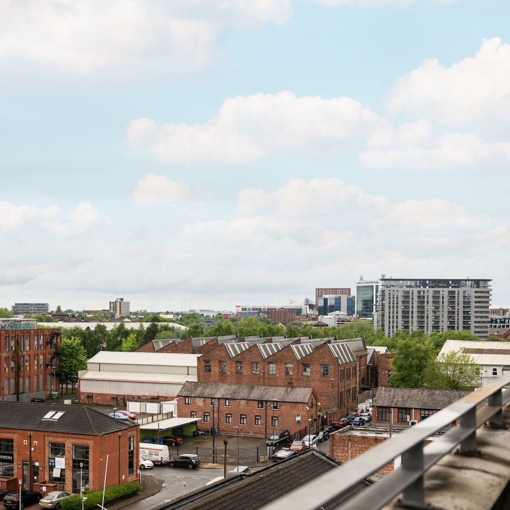 Host Stay Manchester Apartment