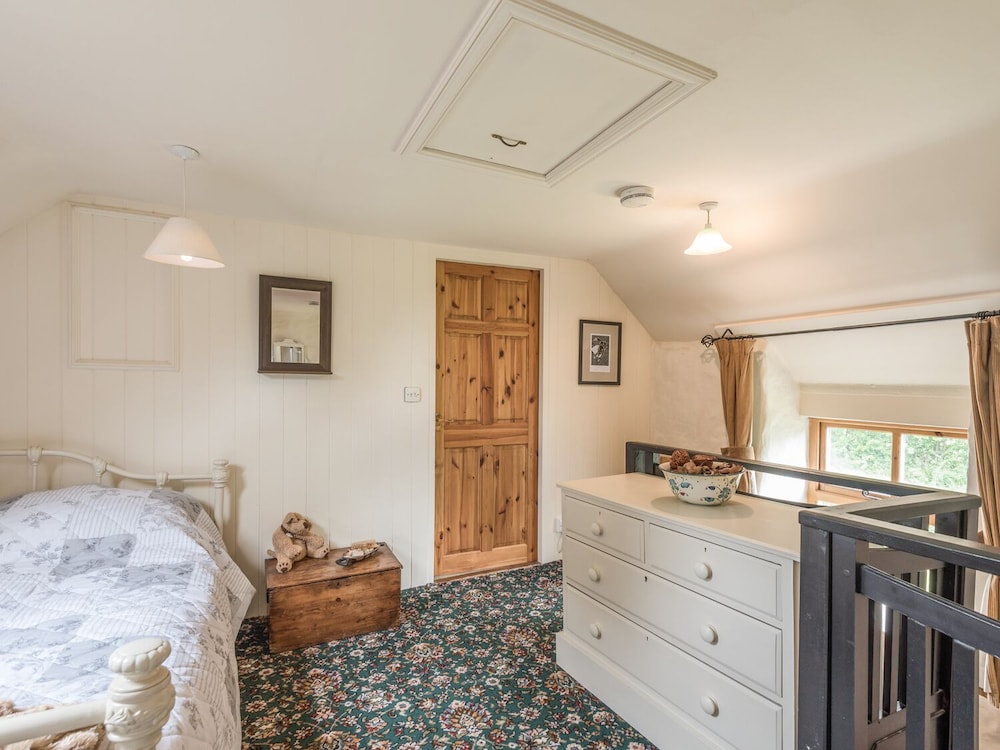 Hillgate House view 3