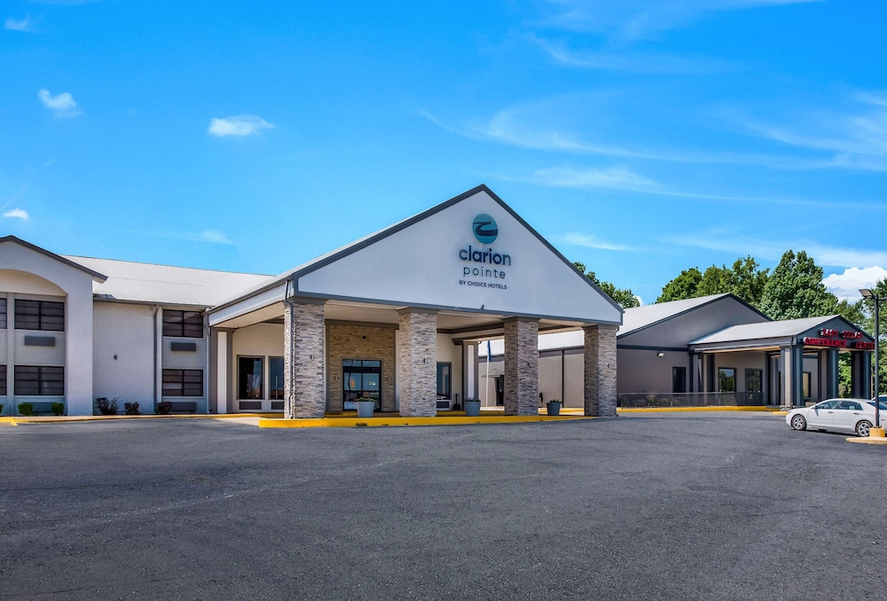 Marshall Vacations - Clarion Pointe Marshall - Property Image 5