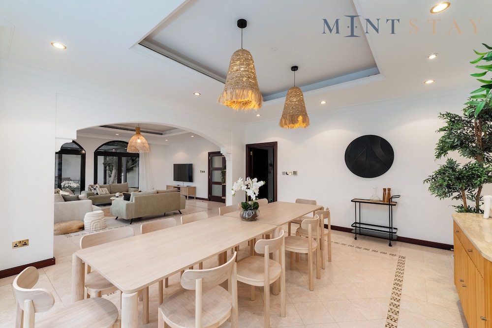 Signature Palm Villas - Mint Stay