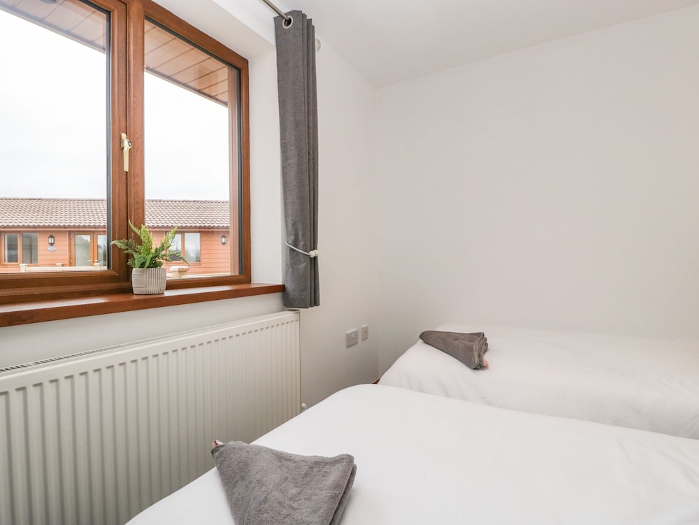 Delphine Lodge, Meadow View Lodges