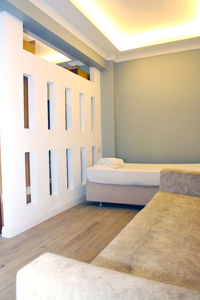 Big Life Otel - Image 120