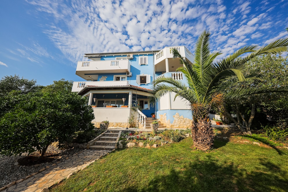 Luton Apartments, Zadar - Kozino, Heated Pool & Hot Tub