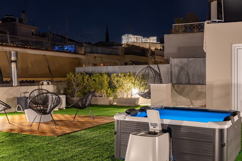 Acropolis Luxe Retreat 15 ppl 6 Bdrm Neoclassical Home w Jacuzzi Rooftop