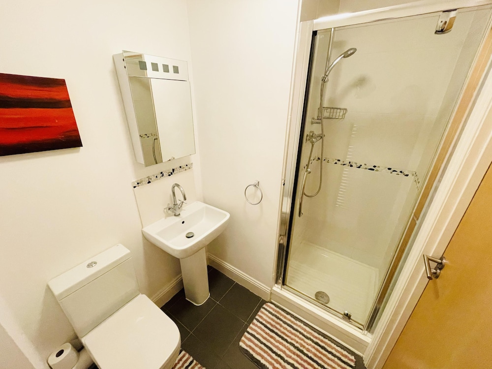 Flat 3 Seabreeze