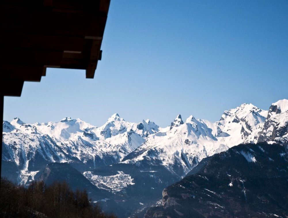 Eanta Sunny & Mountain Chalet 10 Pers