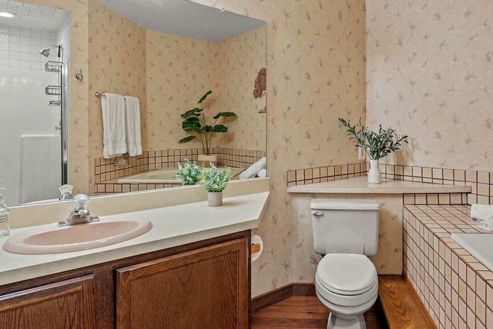 Doe s Delight by Avantstay Peaceful Lake Retreat