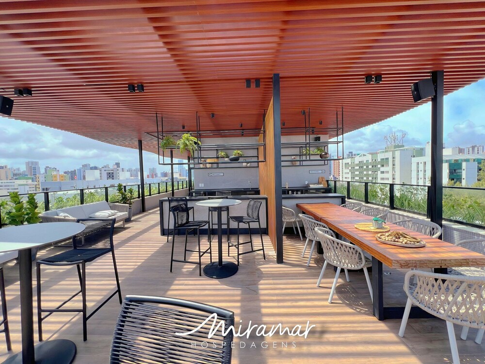 Breeze Miramar Hospedagens