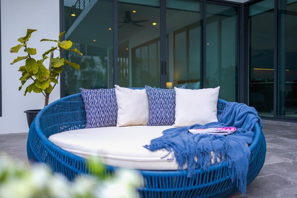Luxury Large 3 Bedroom Pool Villa (KH-C5)