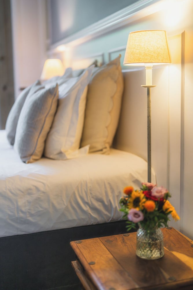 Number 11 Exclusive Guesthouse