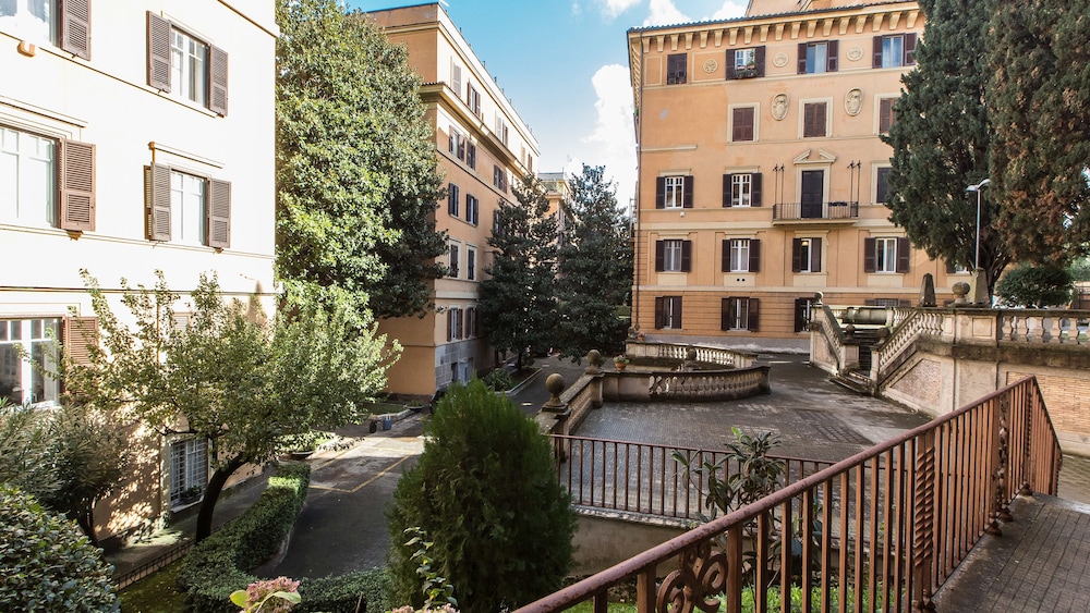 Rental In Rome Parioli Apartment