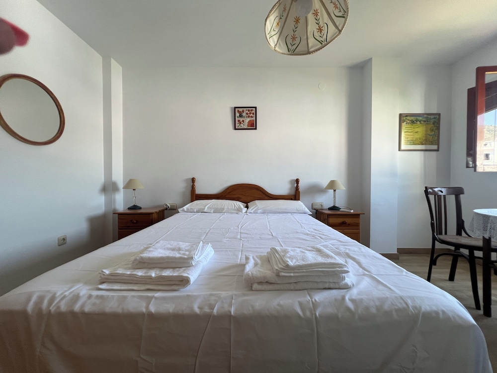 Cd-2063 Three Bedroom With Roof Terrace