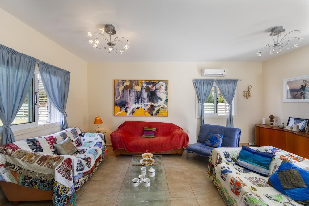 Protaras Villa Nefeli 4