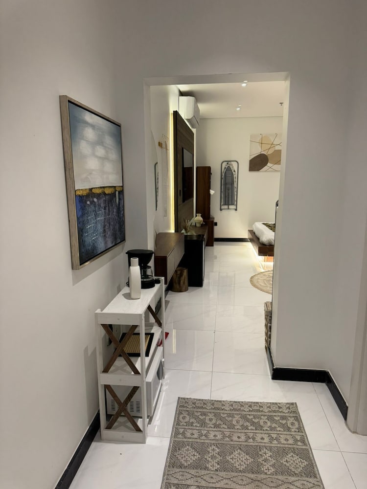 Suites OrbitNet Compound