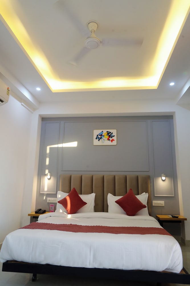 Hotel Mavens House