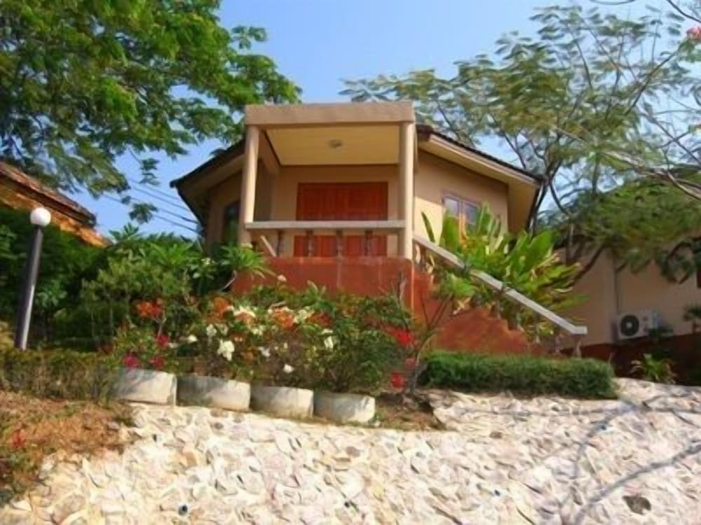 Hotel Rimpu Hill Resort - Image 1