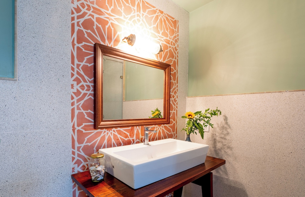 Elivaas Bludoor 5-BHK Pet Friendly Villa