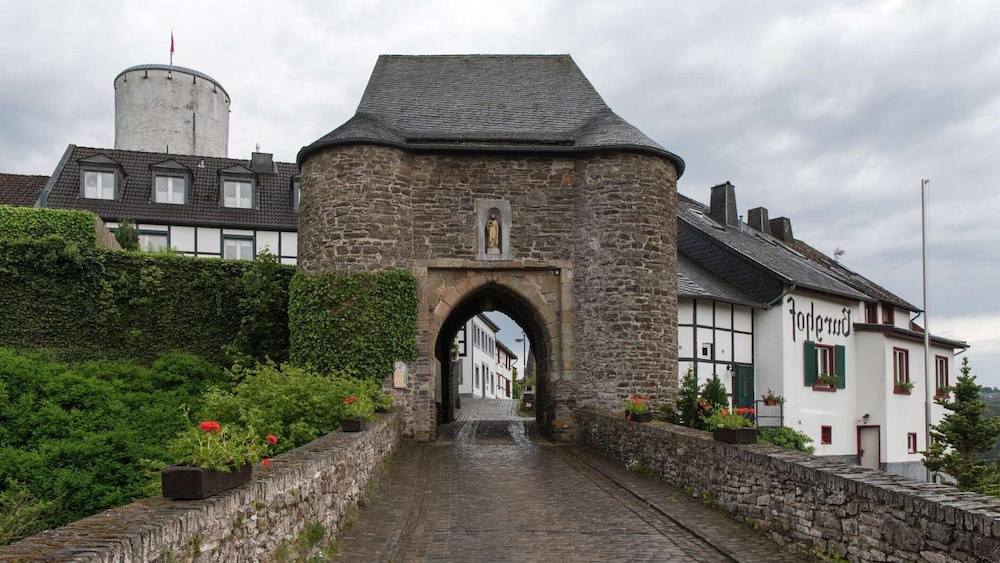 Romantic Hideaway in Hellenthal