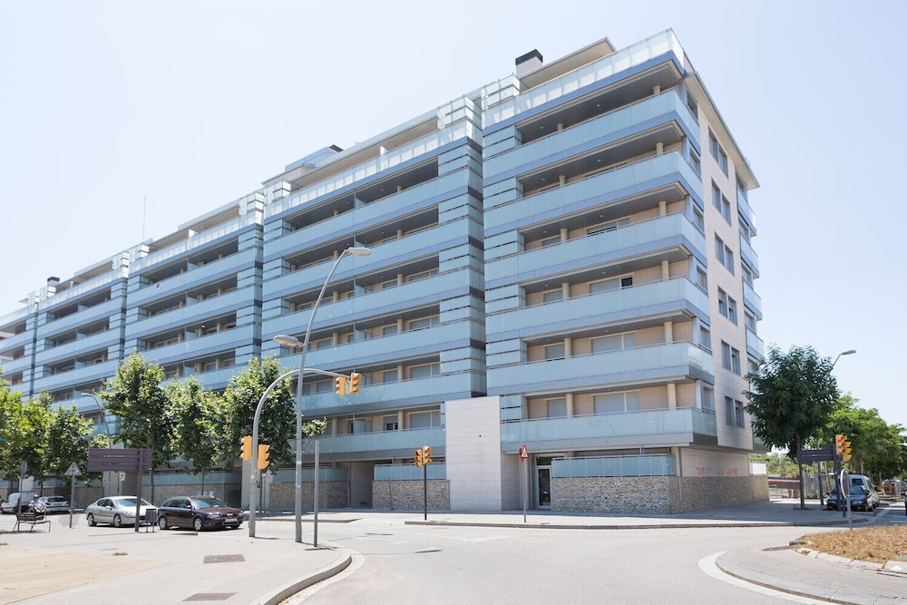 Port Forum Apartments By Olala Homes