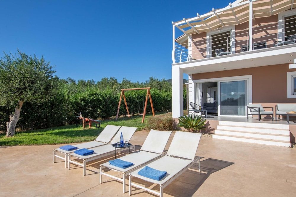 Villa Casa Di Billy in Chalikounas