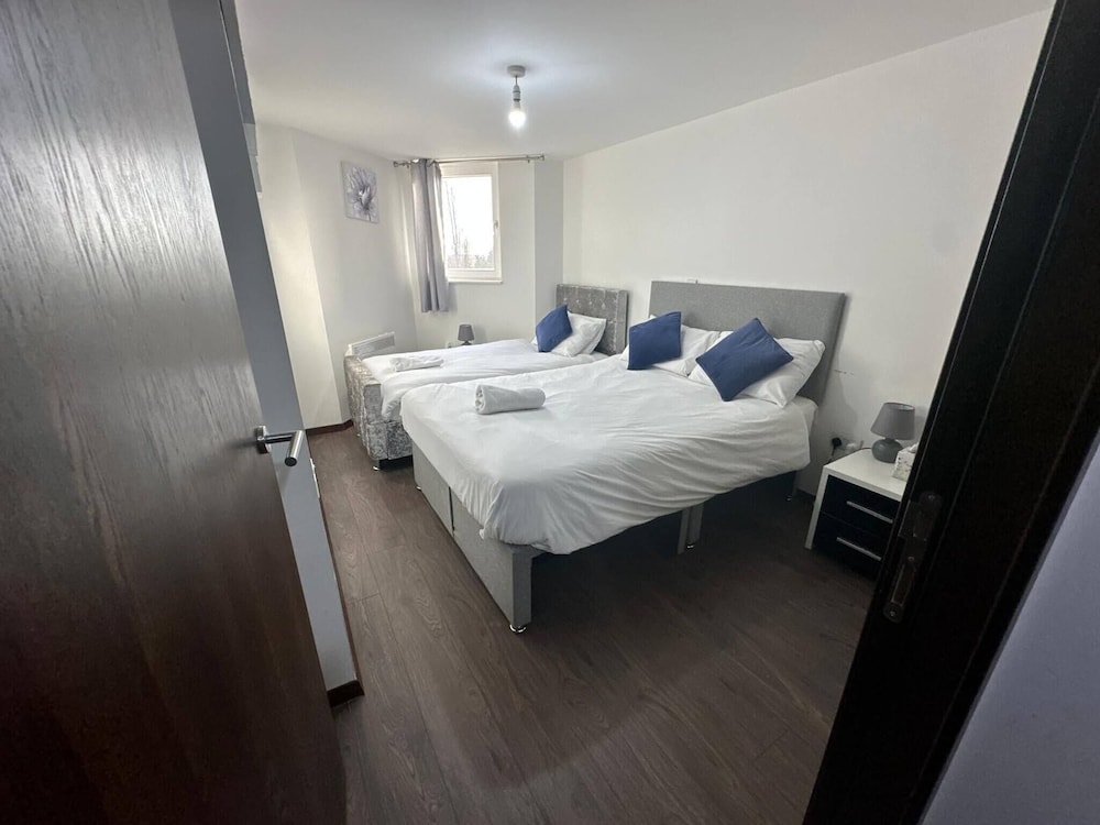 Elegant 1BR Gem Near NEC & Resorts World
