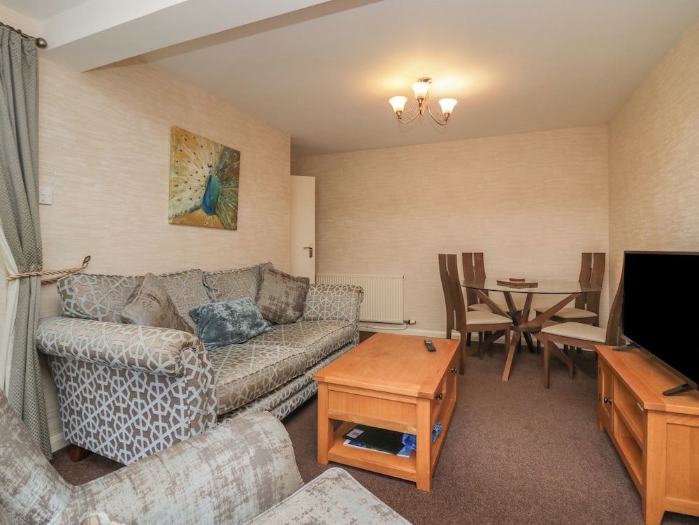 Apartment 3