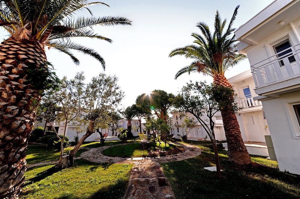 Sun Beach Villas view 5