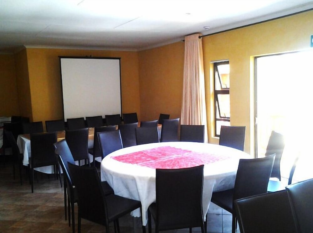 meeting & event spaces