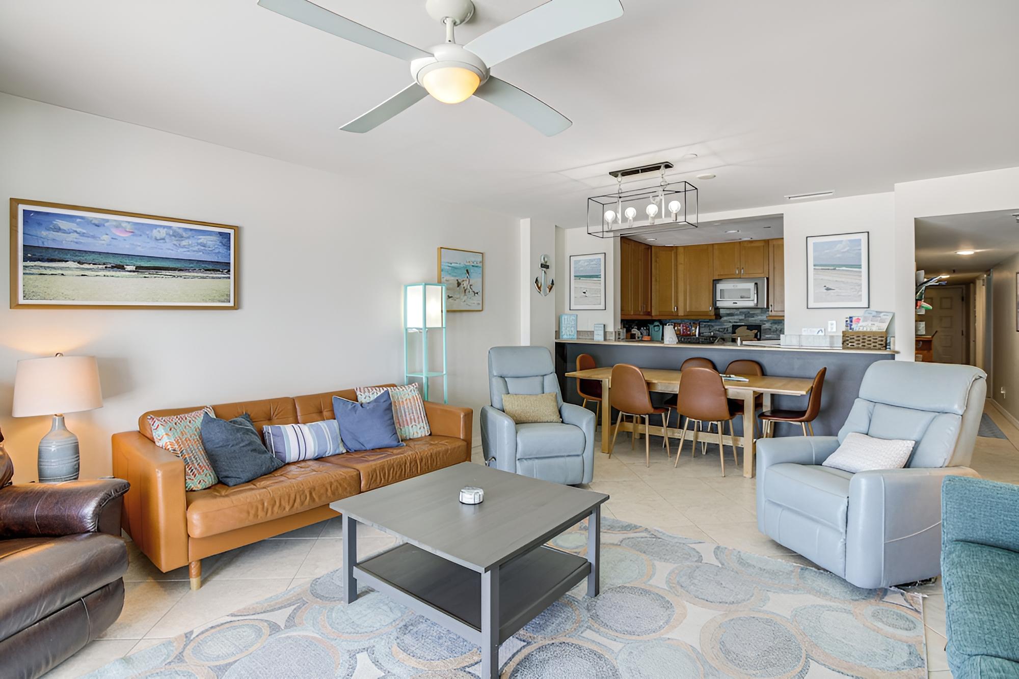 Oceanfront Madeira Beach Condo: 1 Mi to Boardwalk! view 3