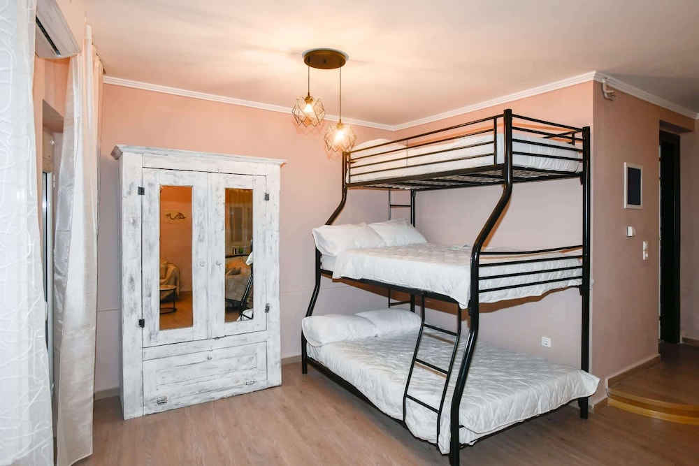 Peaceful Getaway in the Heart of Mitilinii Samos