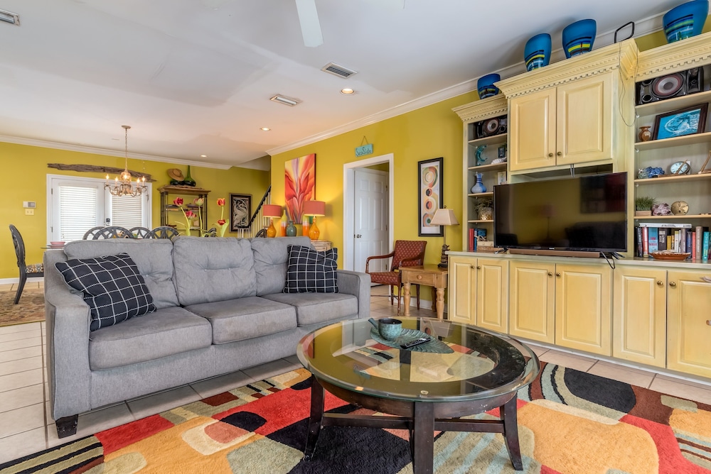 Seaside - 307 Audubon Pl 5 Bedroom Home by RedAwning view 4