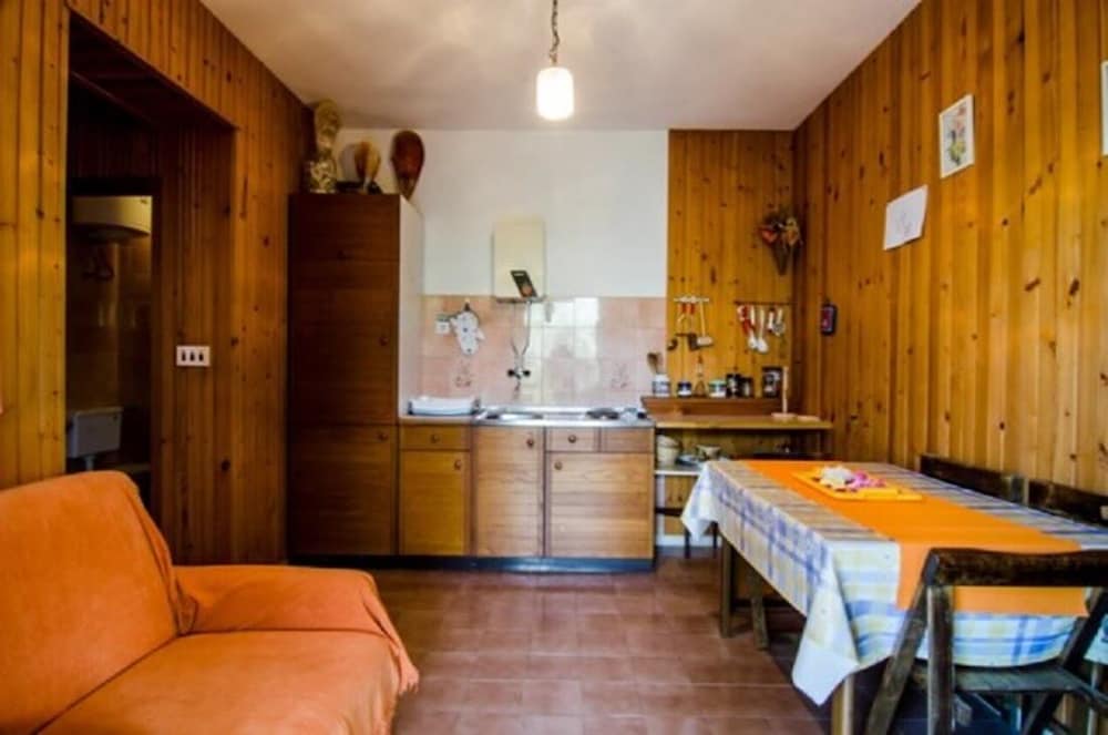Apartmani MAK en Korcula — kitchen